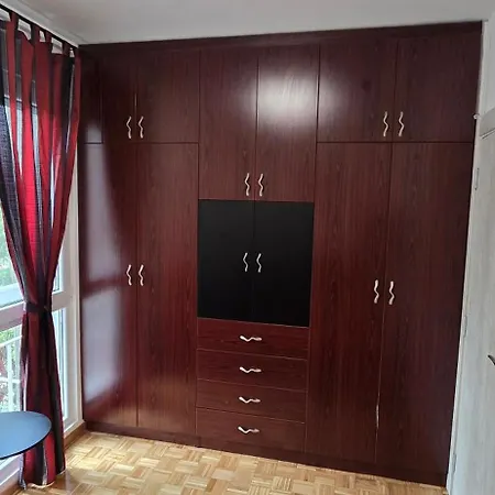 Lux Stojanovic Belgrad