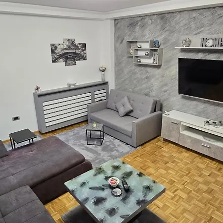 公寓 Lux Stojanovic *